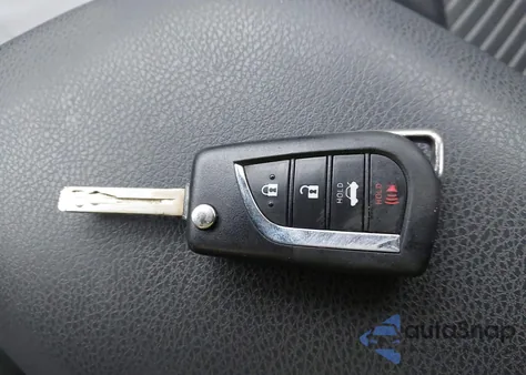 2021 Toyota Camry Se z USA, uszkodzony, nr VIN 4T1G11AK2MU586907